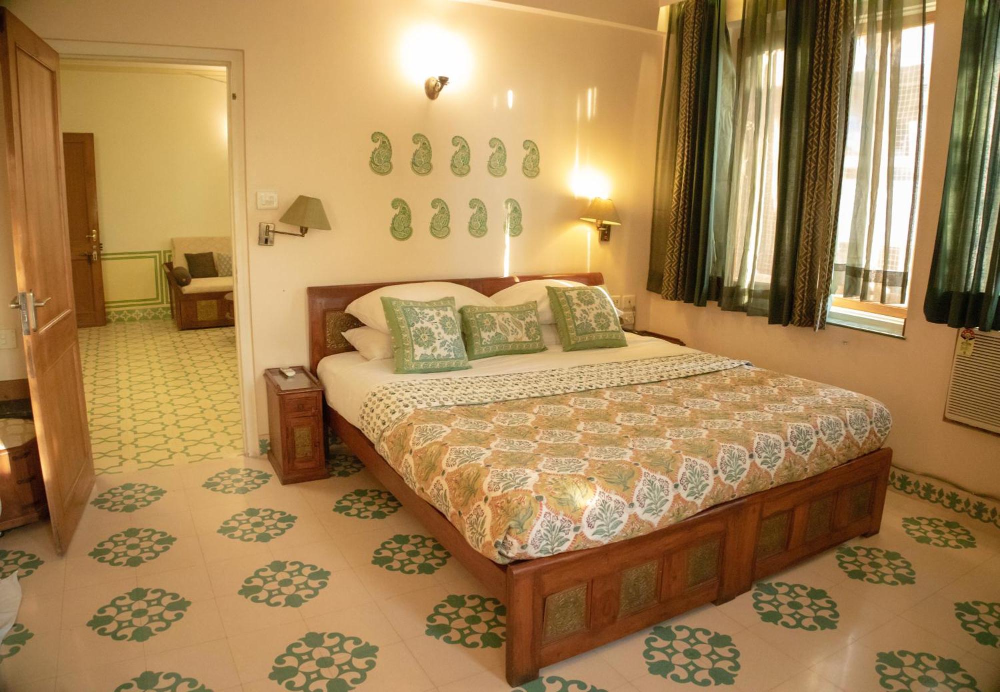 Om Niwas Suite Hotel Jaipur Luaran gambar